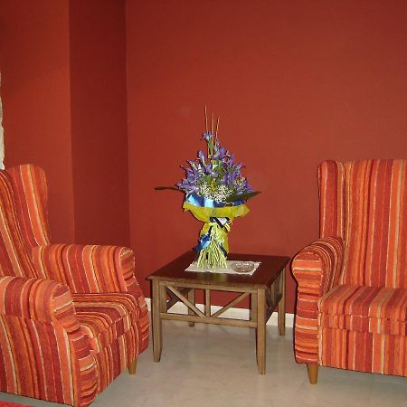 Hostal Casa Laure Y Mª Jose Arens de Lledo 외부 사진