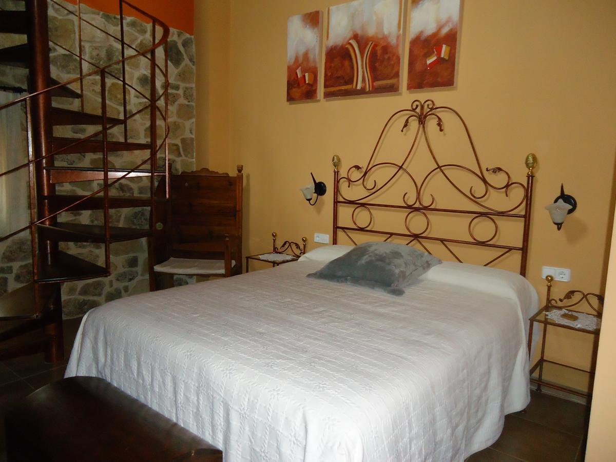 Hostal Casa Laure Y Mª Jose Arens de Lledo 외부 사진